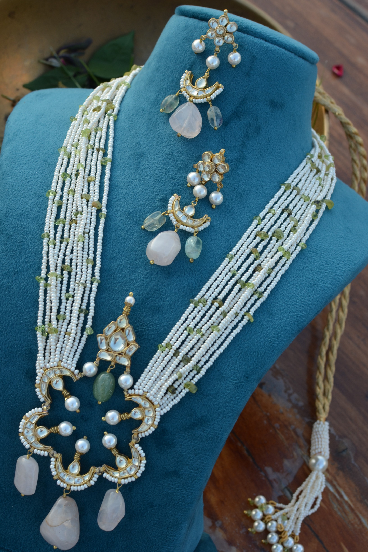 CRESCENT JHAROKHA NECKLACE & EARRINGS SET