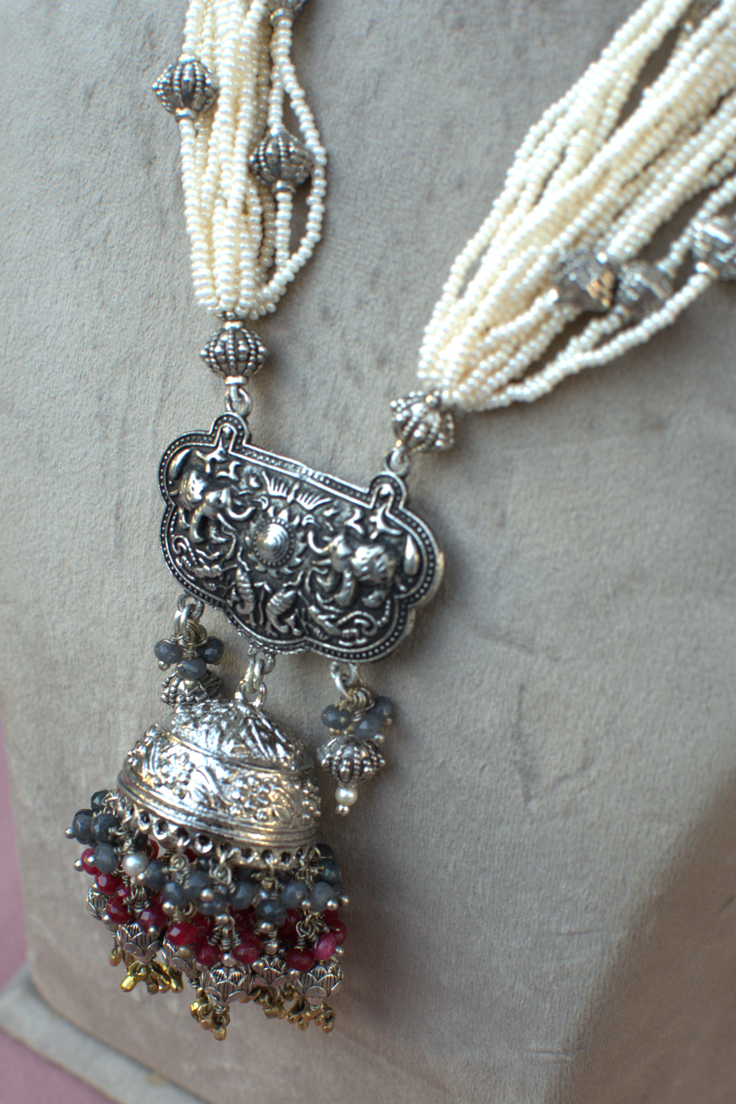 GAJENDRA PENDANT CHEED NECKLACE