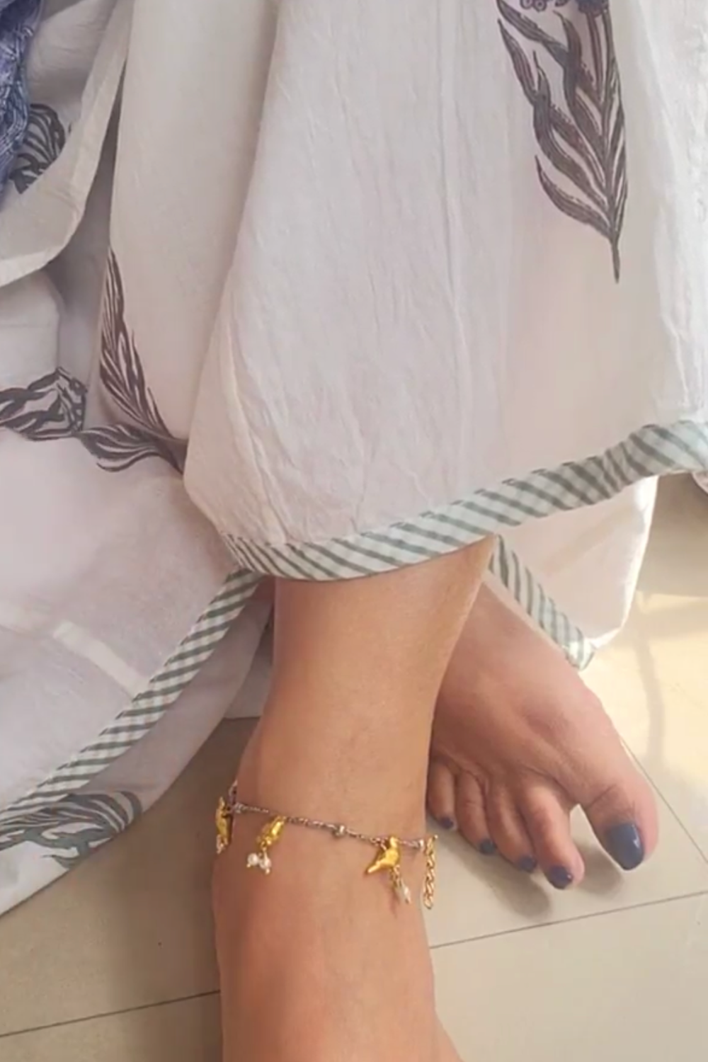 SARA ALI KHAN- HUMMINGBIRD ANKLETS