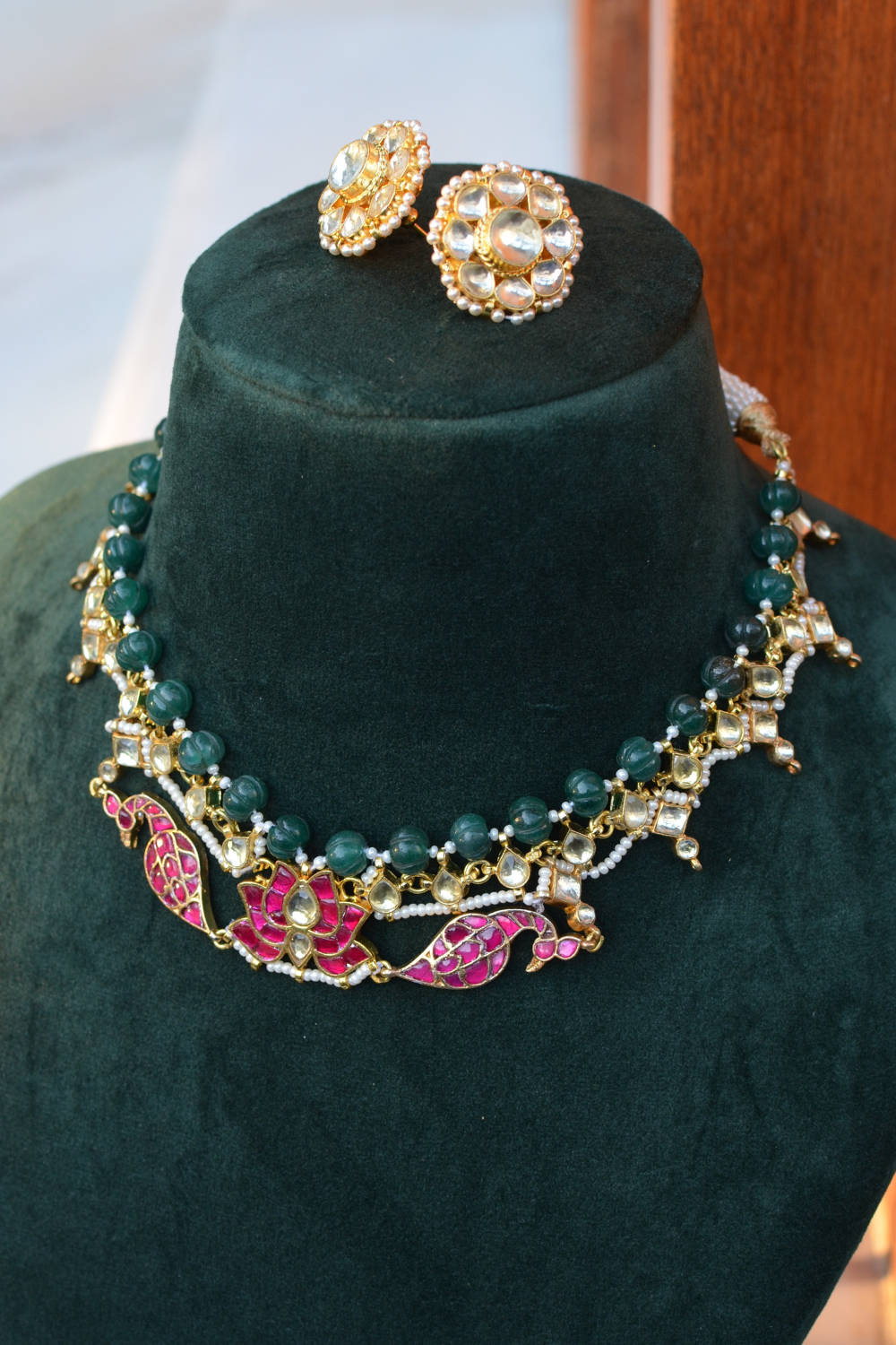 KAMAL MOR NECKLACE - RAANI PINK