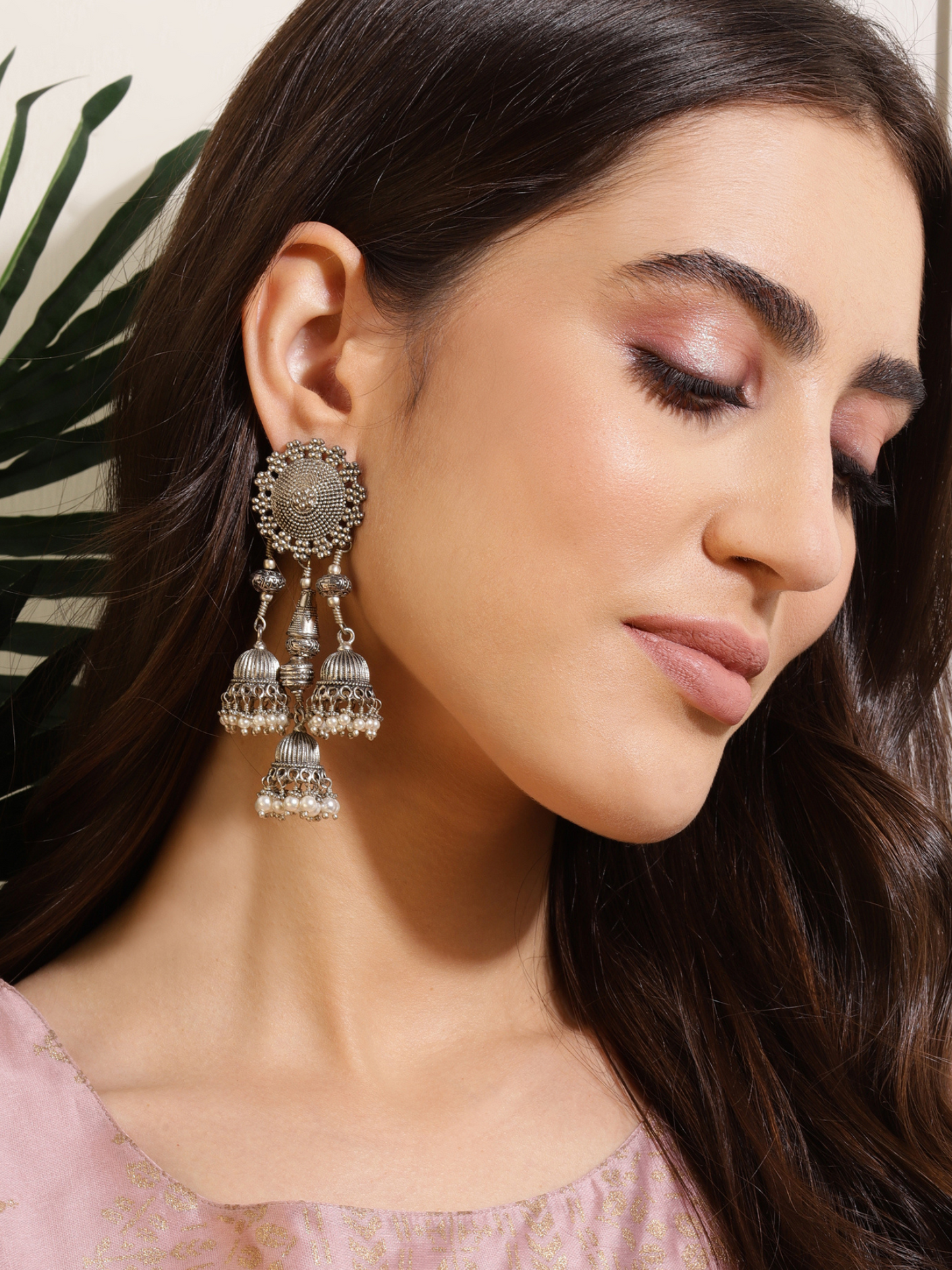 DOLAA EARRINGS