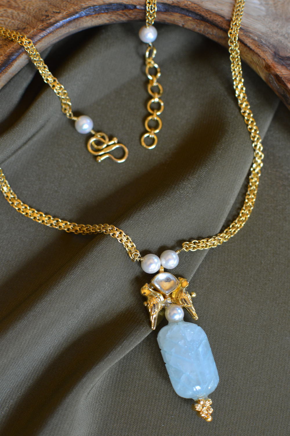 LOVE BIRDS AND PEARL CHAIN NECKLACE- SKY BLUE