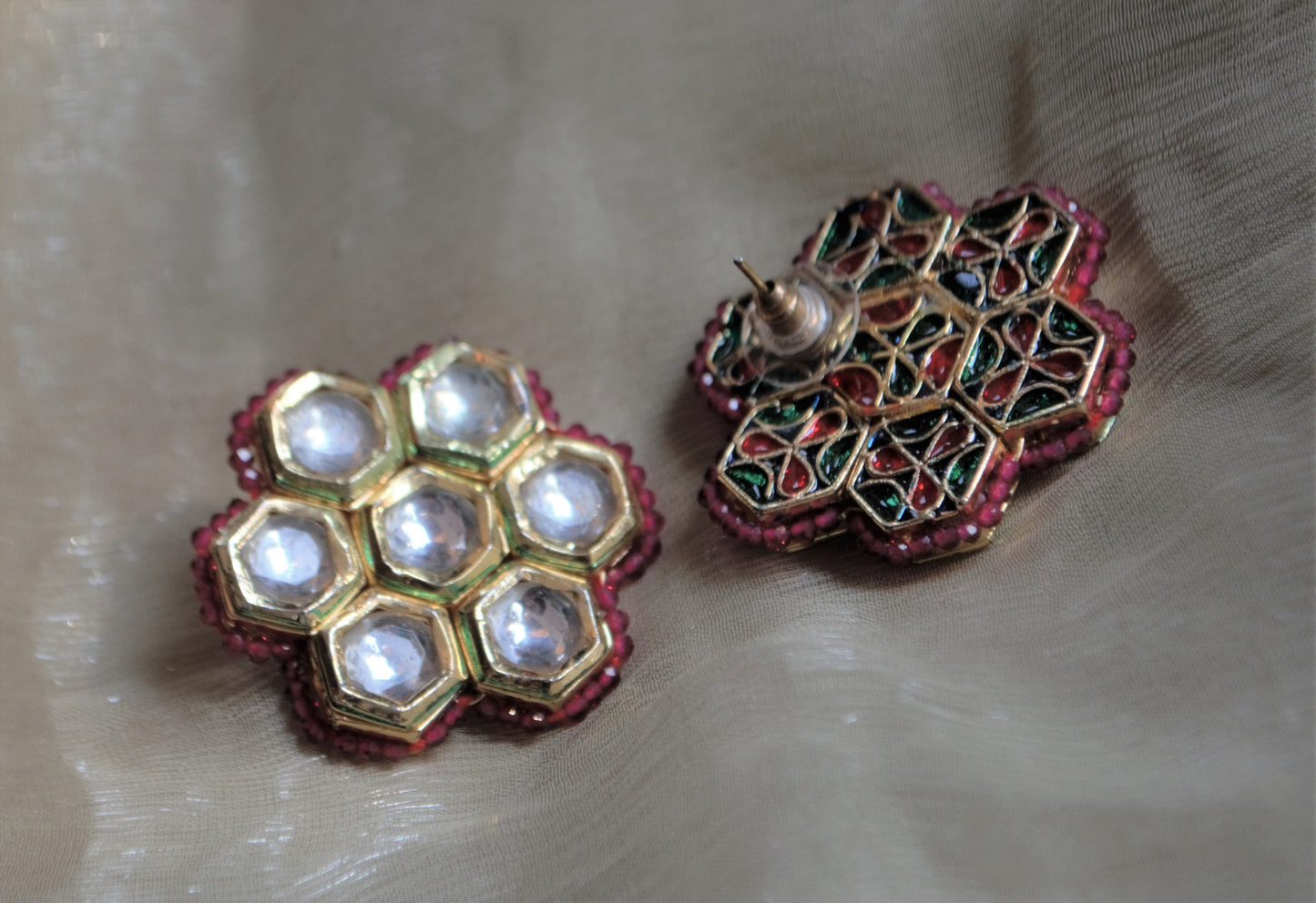 POLKI LARIAT NECKLACE WITH BEEHIVE GARNET EARRINGS