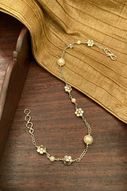 FLORAL PEARL ANKLETS