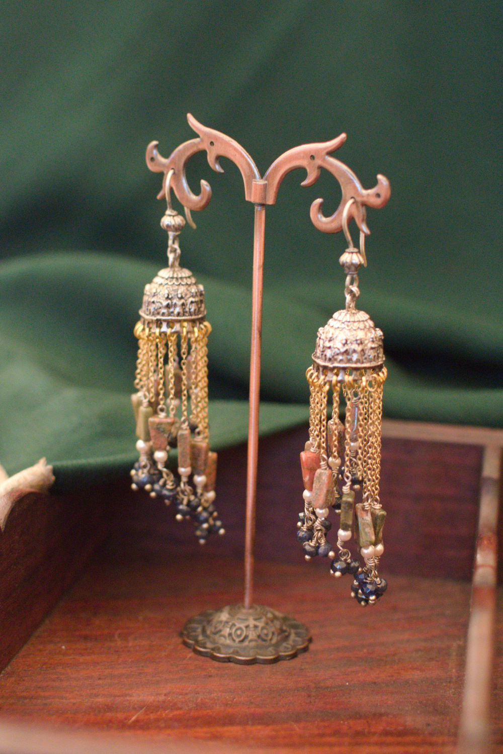 MINI FIGURINE JHUMKIS