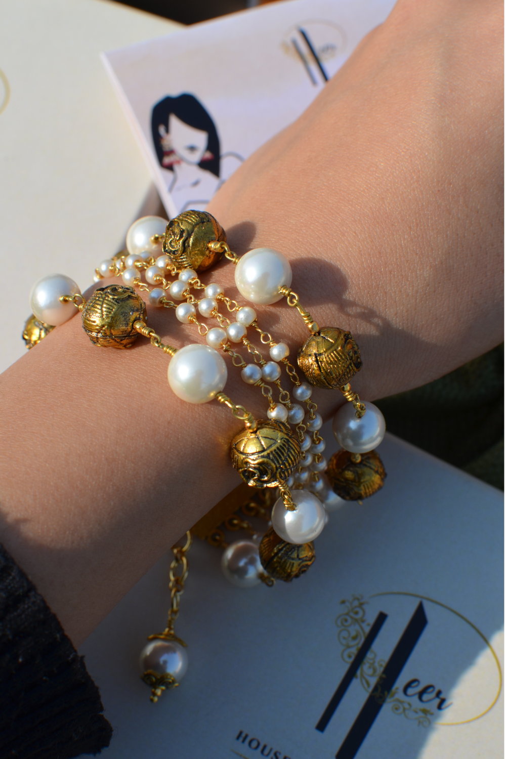 SUVARNA PEARL BRACELET