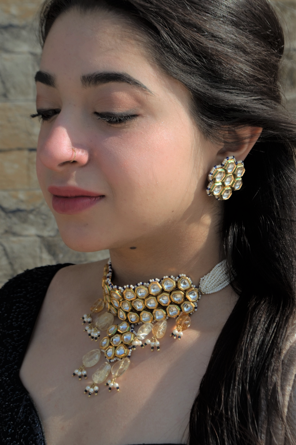 AMALTAS KUNDANKARI CHOKER SET